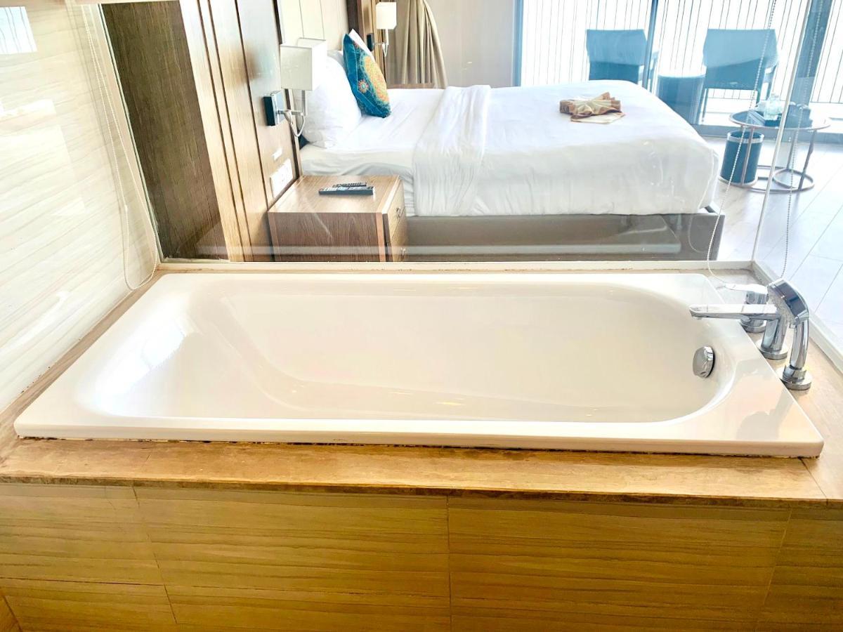 Bni Panorama Luxury Apartments Nha Trang Exteriör bild